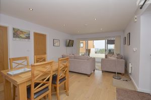 Photo 19- click for photo gallery